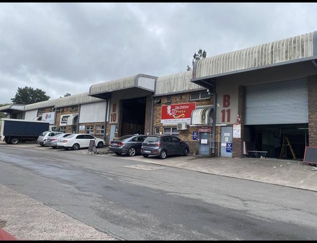 271M² MINI FACTORY TO LET IN WESTMEAD